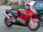 Fahrzeug der Klasse AU Kawasaki ZX12r